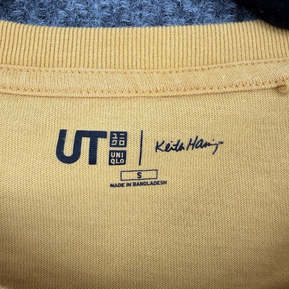 Keith Haring UT Uniqlo tee shirt first exhibit New York art to wear Y2K - Picture 4 of 9